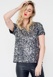 T-Shirt Bordada Luna - Prata com Grafite
